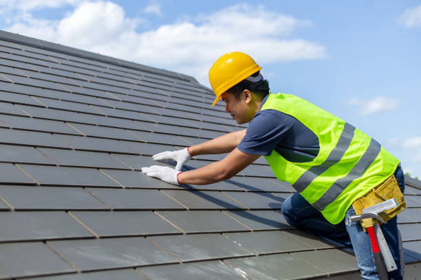 Best Commercial Roofing Services  in Burns, TN